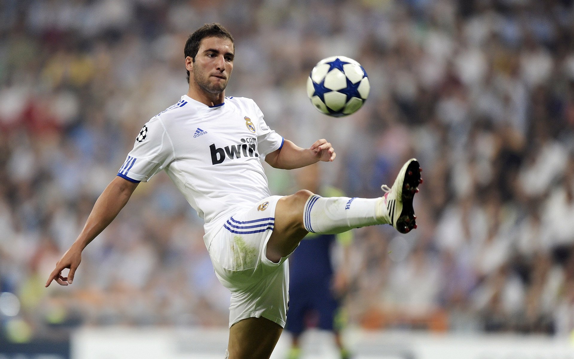 -史上“最精彩”的团队合作，战术完美配合令人叹服！，团队合作的比赛有哪些